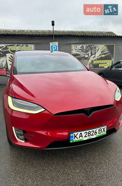 Внедорожник / Кроссовер Tesla Model X 2018 в 