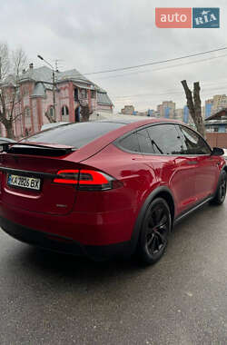 Внедорожник / Кроссовер Tesla Model X 2018 в 