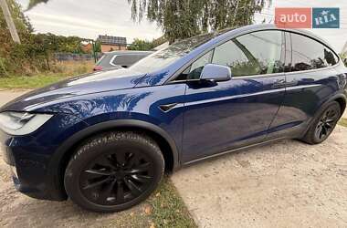 Внедорожник / Кроссовер Tesla Model X 2016 в 