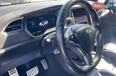 Внедорожник / Кроссовер Tesla Model X 2016 в 