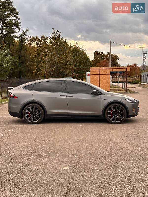 Внедорожник / Кроссовер Tesla Model X 2019 в Днепре