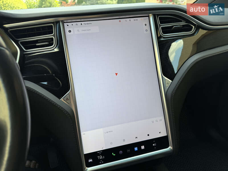 Внедорожник / Кроссовер Tesla Model X 2017 в Тернополе