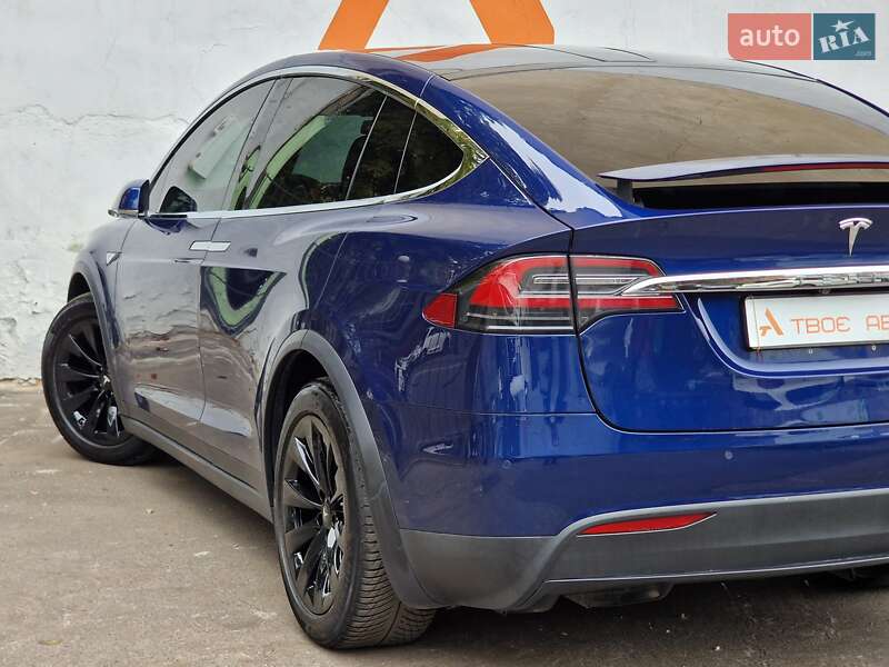 Позашляховик / Кросовер Tesla Model X 2016 в Одесі