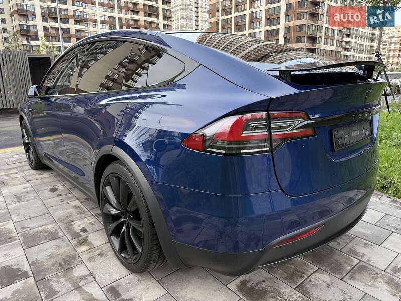 Позашляховик / Кросовер Tesla Model X 2020 в Києві