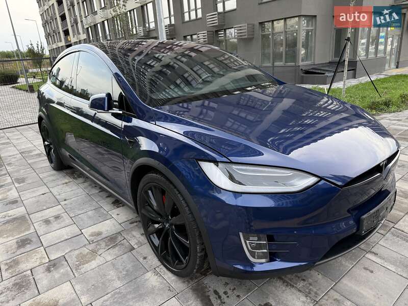 Позашляховик / Кросовер Tesla Model X 2020 в Києві