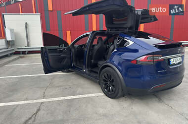 Позашляховик / Кросовер Tesla Model X 2017 в Києві