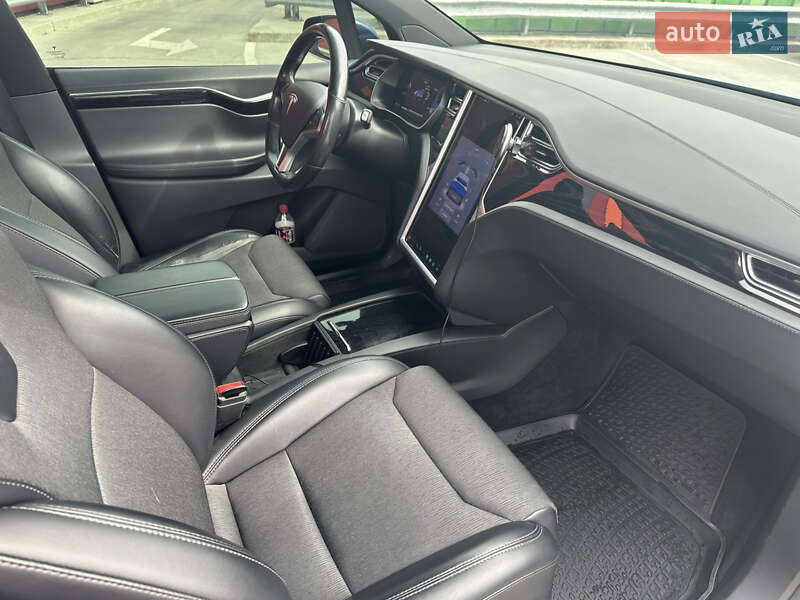 Внедорожник / Кроссовер Tesla Model X 2017 в Киеве фото 23 Внедорожник / Кроссовер Tesla Model X 2017 в Киеве