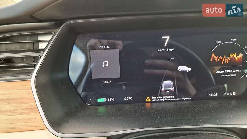 Внедорожник / Кроссовер Tesla Model X 2018 в Костополе