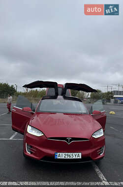 Позашляховик / Кросовер Tesla Model X 2017 в 