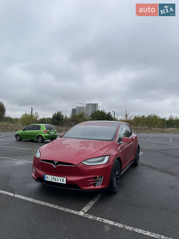Внедорожник / Кроссовер Tesla Model X 2017 в Киеве