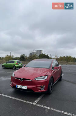 Позашляховик / Кросовер Tesla Model X 2017 в 