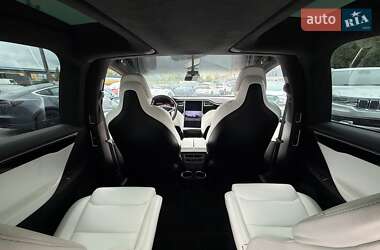Внедорожник / Кроссовер Tesla Model X 2017 в 