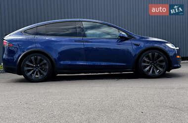 Позашляховик / Кросовер Tesla Model X 2022 в 