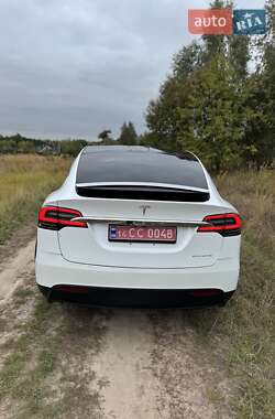 Внедорожник / Кроссовер Tesla Model X 2021 в Киеве