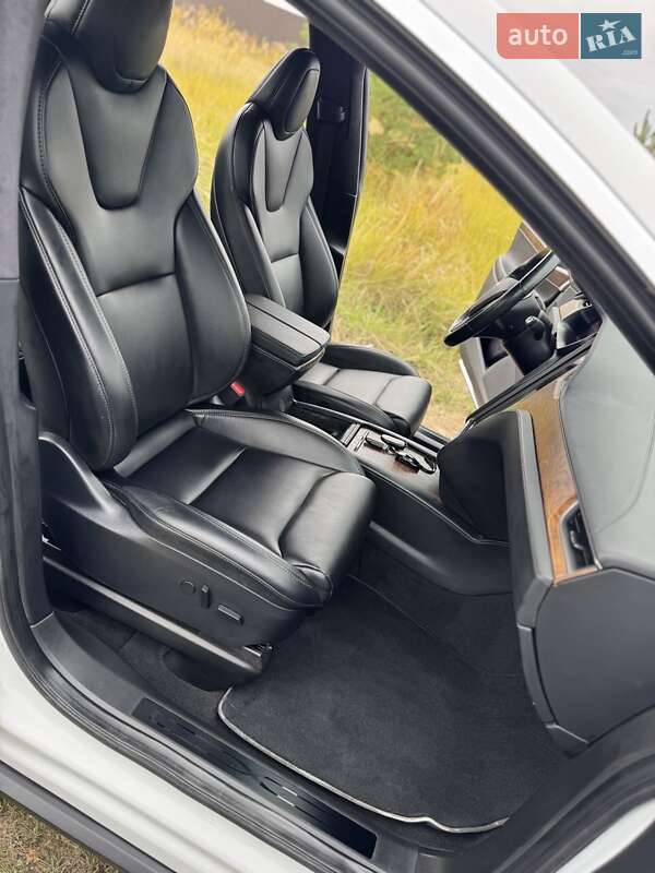 Позашляховик / Кросовер Tesla Model X 2020 в Києві фото 53 Позашляховик / Кросовер Tesla Model X 2020 в Києві