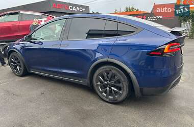 Позашляховик / Кросовер Tesla Model X 2023 в 