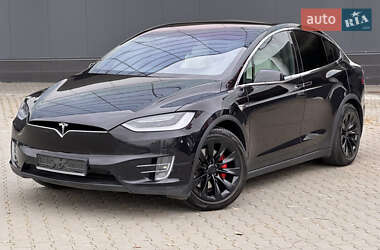 Внедорожник / Кроссовер Tesla Model X 2018 в 