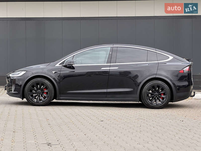 Позашляховик / Кросовер Tesla Model X 2018 в Києві