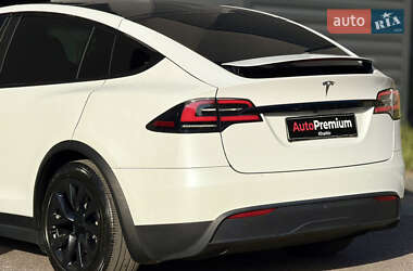 Позашляховик / Кросовер Tesla Model X 2022 в 