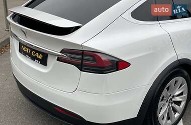 Внедорожник / Кроссовер Tesla Model X 2019 в 
