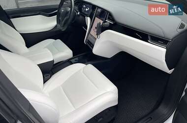 Внедорожник / Кроссовер Tesla Model X 2019 в 