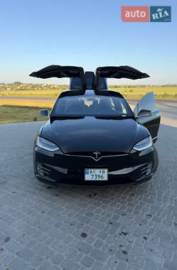 Внедорожник / Кроссовер Tesla Model X 2018 в Дрогобыче