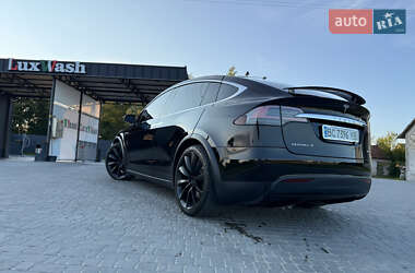 Внедорожник / Кроссовер Tesla Model X 2018 в 
