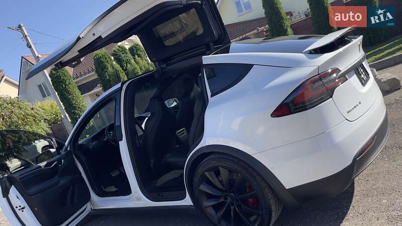 Позашляховик / Кросовер Tesla Model X 2019 в Києві фото 6 Позашляховик / Кросовер Tesla Model X 2019 в Києві