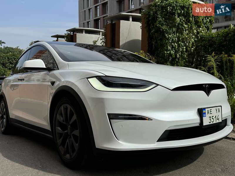 Позашляховик / Кросовер Tesla Model X 2022 в 