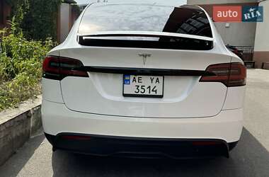 Позашляховик / Кросовер Tesla Model X 2022 в 