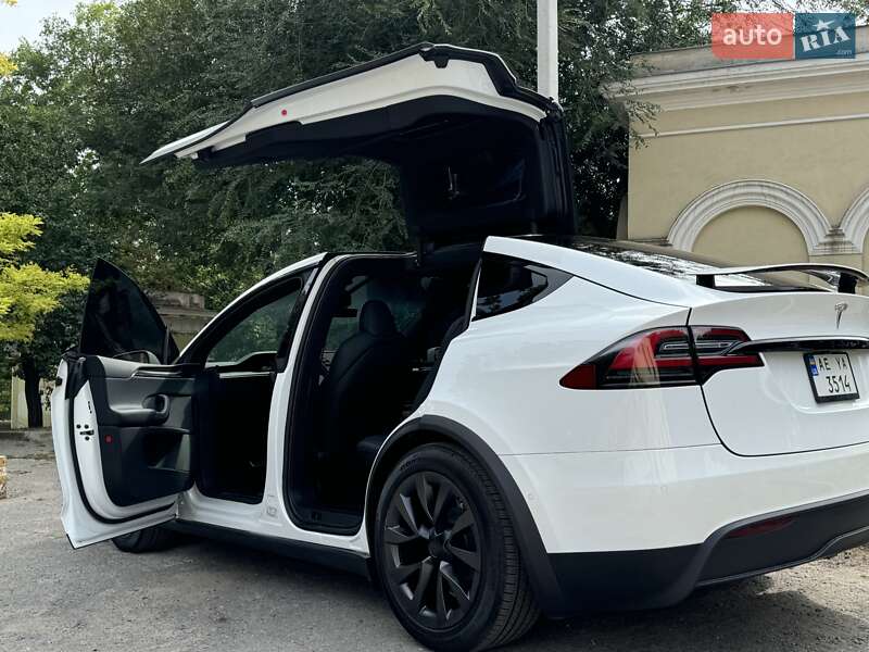 Позашляховик / Кросовер Tesla Model X 2022 в Дніпрі