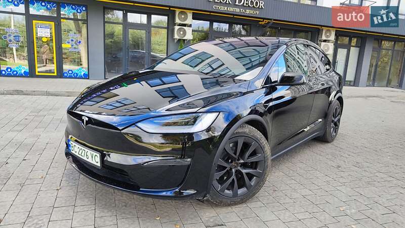 Позашляховик / Кросовер Tesla Model X 2023 в Новояворівську