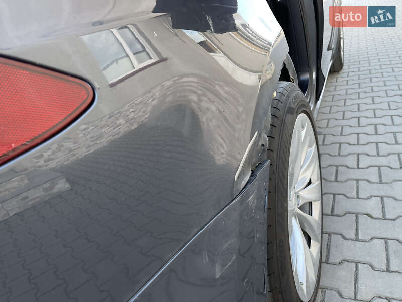 Внедорожник / Кроссовер Tesla Model X 2017 в Луцке