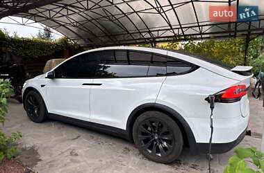 Внедорожник / Кроссовер Tesla Model X 2018 в 