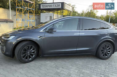 Внедорожник / Кроссовер Tesla Model X 2018 в 