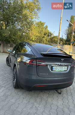 Внедорожник / Кроссовер Tesla Model X 2018 в 