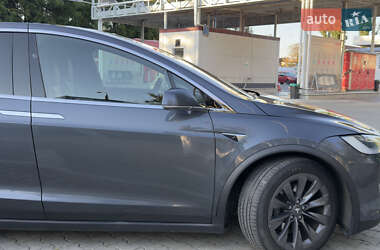 Позашляховик / Кросовер Tesla Model X 2018 в Вінниці