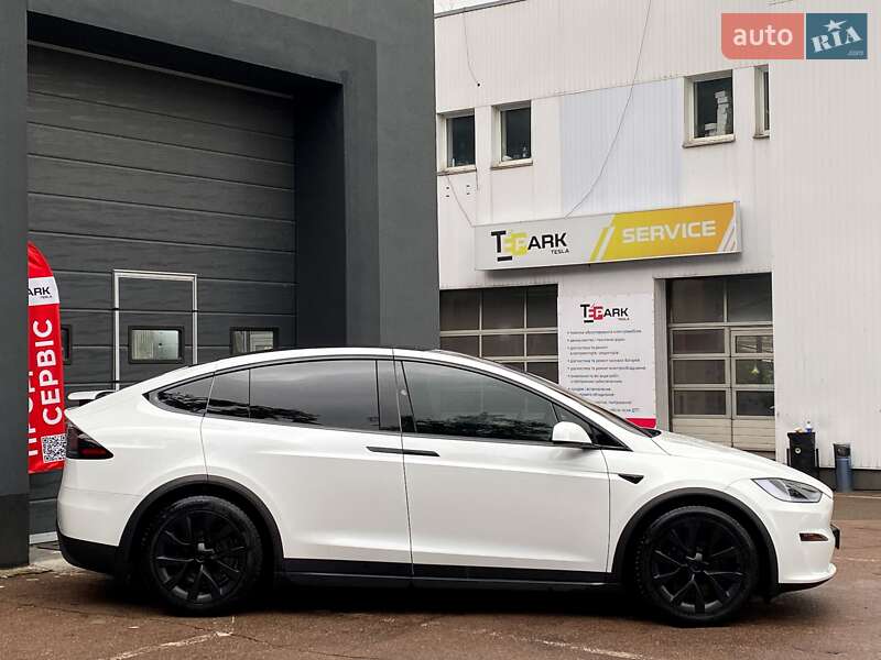 Внедорожник / Кроссовер Tesla Model X 2023 в Киеве