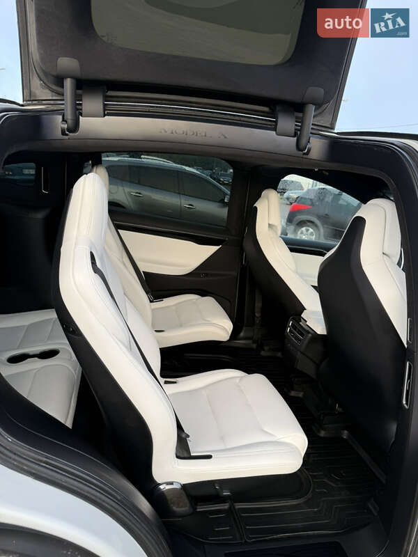 Внедорожник / Кроссовер Tesla Model X 2018 в Львове