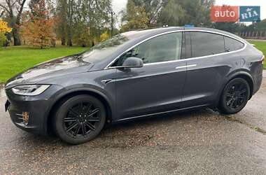 Внедорожник / Кроссовер Tesla Model X 2016 в Киеве