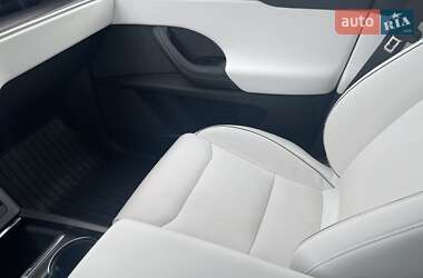 Внедорожник / Кроссовер Tesla Model X 2022 в 