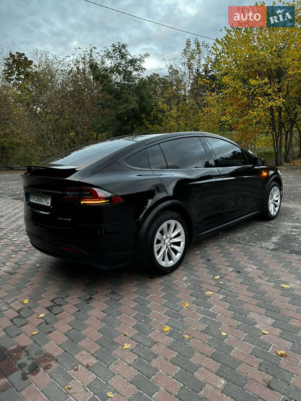 Позашляховик / Кросовер Tesla Model X 2020 в Києві фото 3 Позашляховик / Кросовер Tesla Model X 2020 в Києві