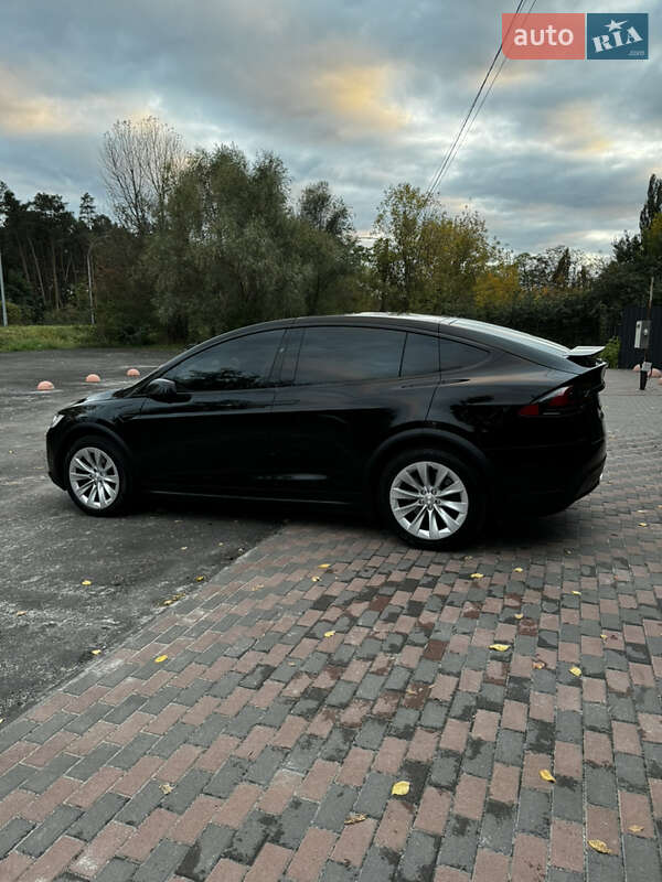 Позашляховик / Кросовер Tesla Model X 2020 в Києві фото 33 Позашляховик / Кросовер Tesla Model X 2020 в Києві