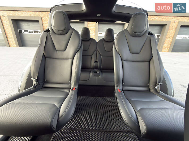 Позашляховик / Кросовер Tesla Model X 2022 в Чернівцях фото 20 Позашляховик / Кросовер Tesla Model X 2022 в Чернівцях
