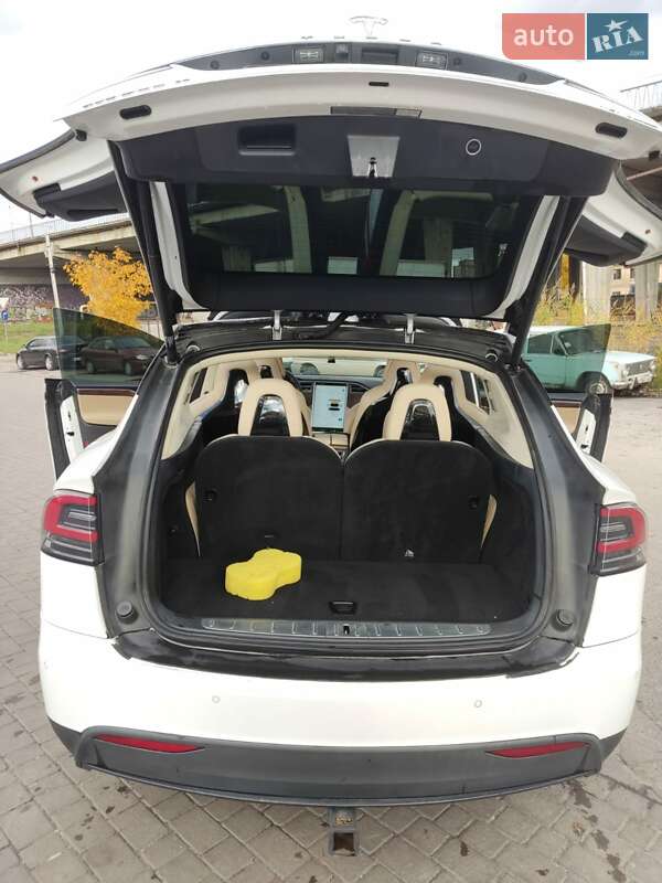 Внедорожник / Кроссовер Tesla Model X 2015 в Львове фото 10 Внедорожник / Кроссовер Tesla Model X 2015 в Львове