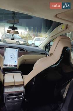 Внедорожник / Кроссовер Tesla Model X 2015 в Львове