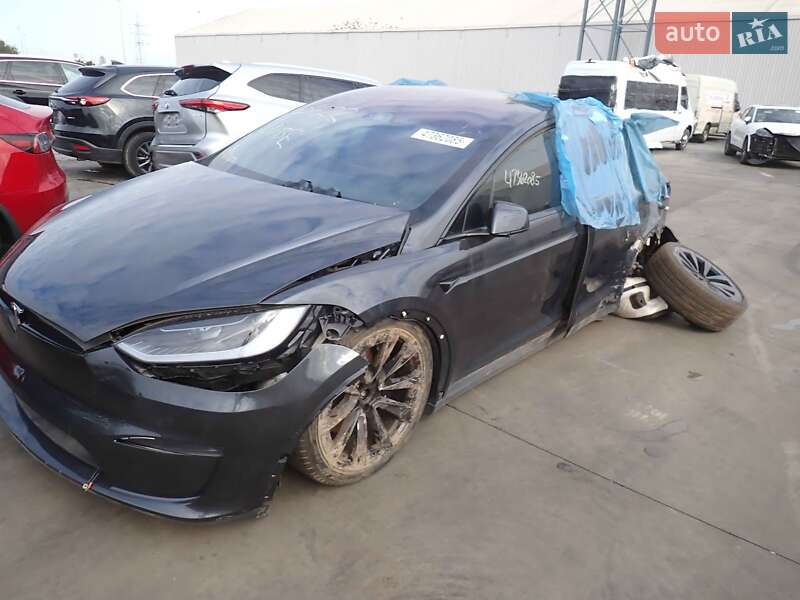Позашляховик / Кросовер Tesla Model X 2024 в Києві