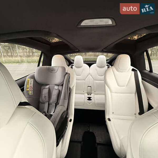 Внедорожник / Кроссовер Tesla Model X 2017 в Днепре