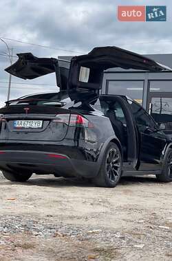 Позашляховик / Кросовер Tesla Model X 2018 в 