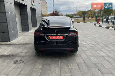 Внедорожник / Кроссовер Tesla Model X 2016 в 